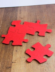 Puzzling pieces: 4 x coasters = trivet