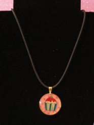 Round Gold Cupcake Pendant