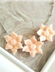 Triple Coral Floral Necklace Peach 